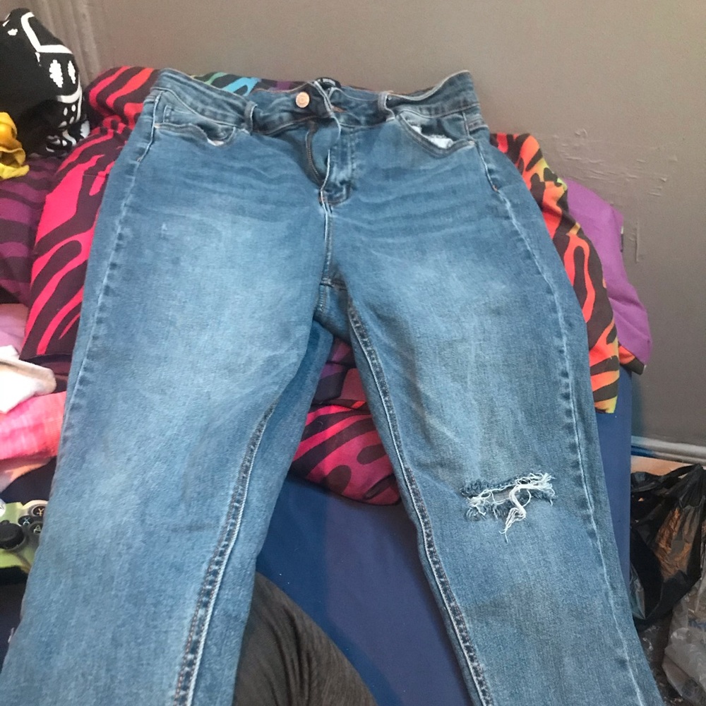 Light Wash Jeans